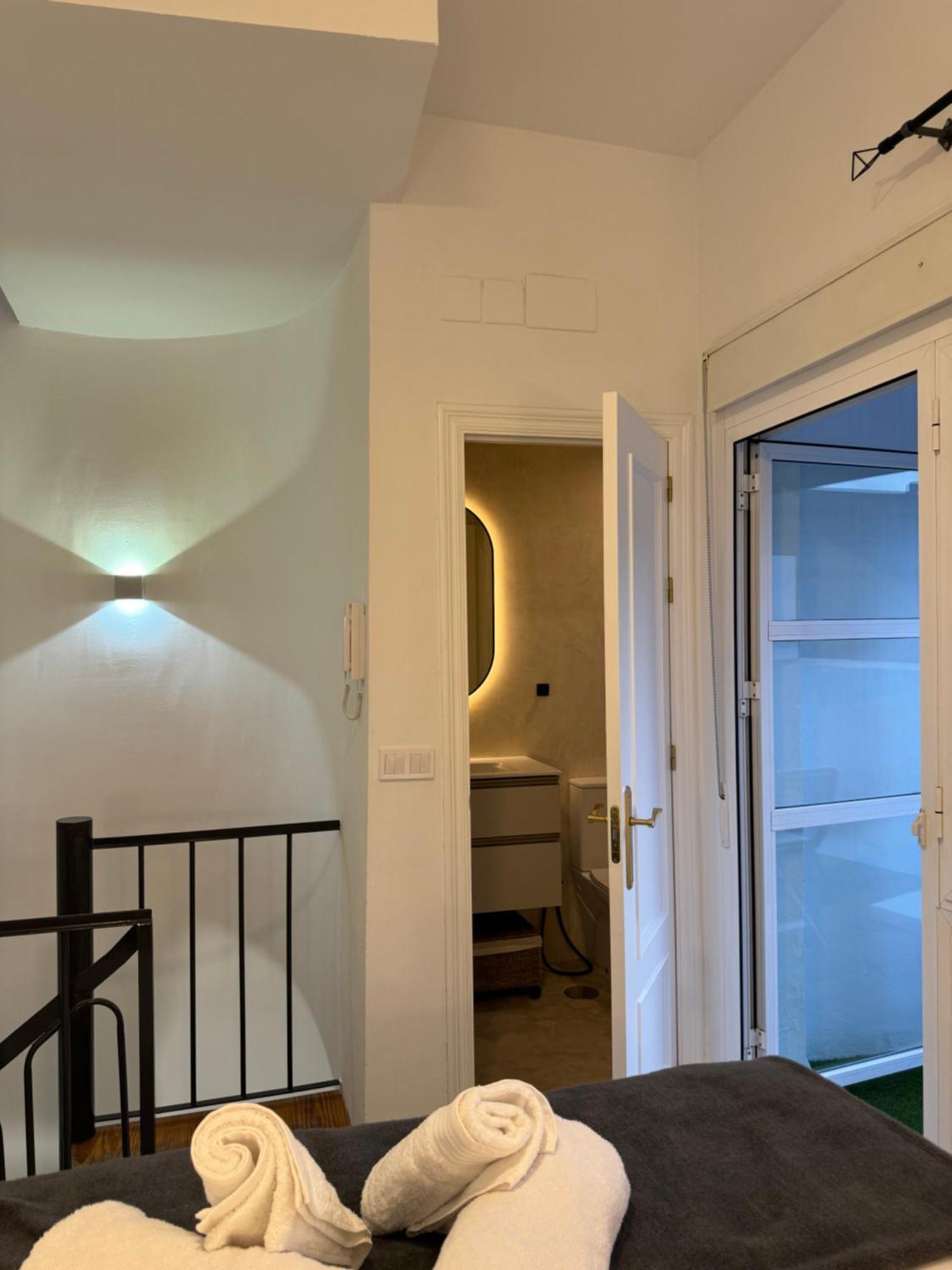 Вилла Casa Boutique Plaza De Armas -Townhouse- Севилья Экстерьер фото